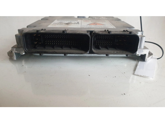 Řídící jednotka 23710BU76A Nissan Almera Tino 2004