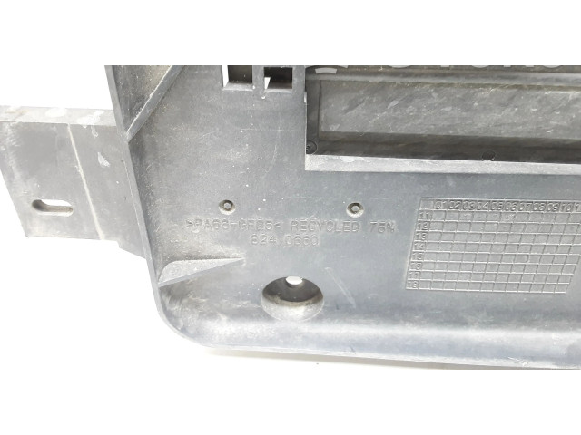 Вентилятор радиатора     31319165, 8240660    Volvo V70 