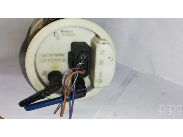 Насос топлива (в топливном баке)