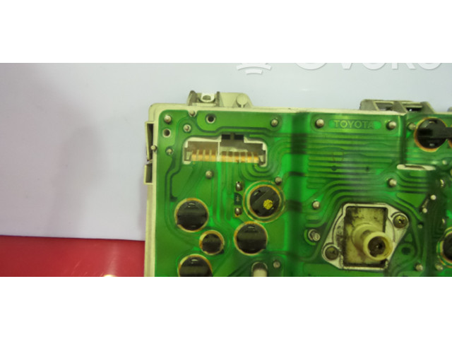 Přístrojová deska Toyota Corolla E90 1990 83200-1A281, 257600-3120