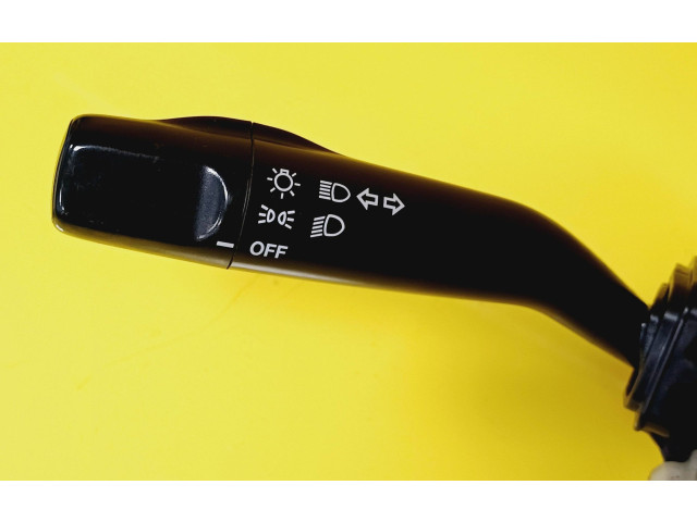 Vstřikovač 17A164 Suzuki Liana