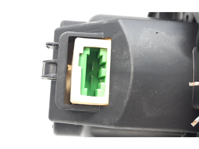 Вентилятор печки    272102798R   Renault Sandero I