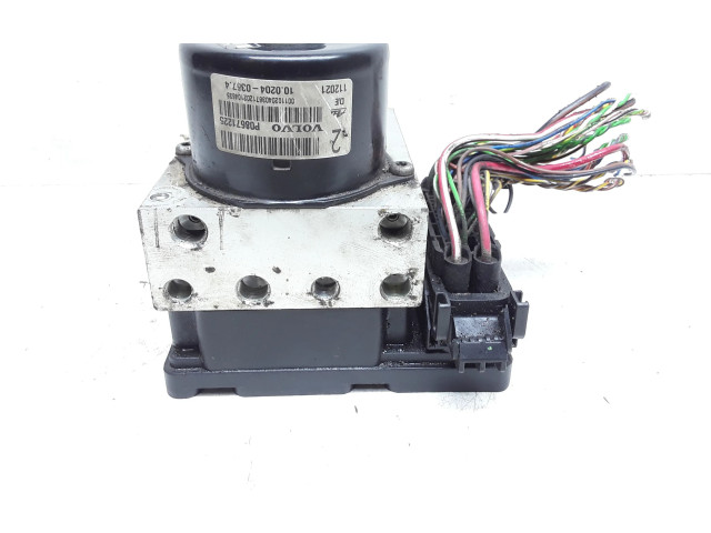 Блок АБС 8671224, P0867122   Volvo  V70  2000 - 2004 года