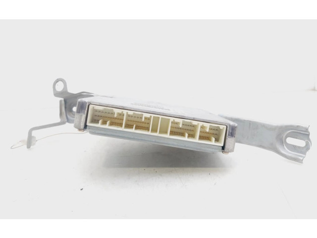 Řídící jednotka 8966105420 Toyota Avensis T220