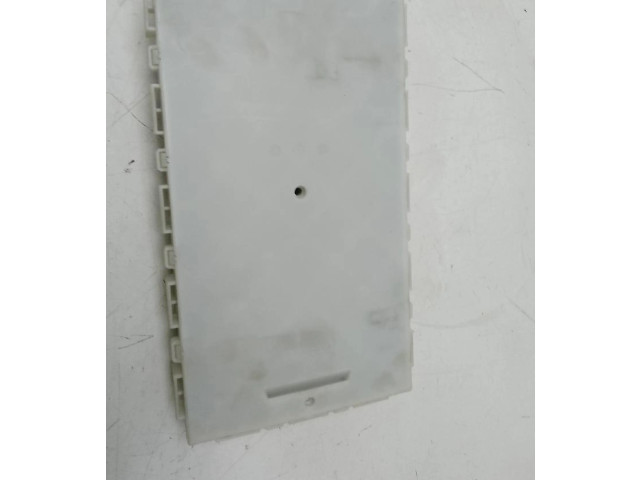 Pojistková skříňka 2611139385 BMW 2 F46 2014