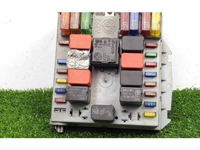 Pojistková skříňka Řídící jednotka BSM 46778448 Fiat Punto Evo 2001