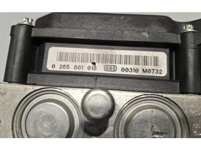 Блок АБС 476604621R Renault Sandero I 2008 - 2013 года