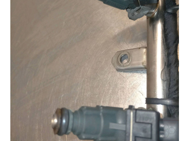 Топливная рампа A1660700995   Mercedes-Benz A W168   для двигателя 166940