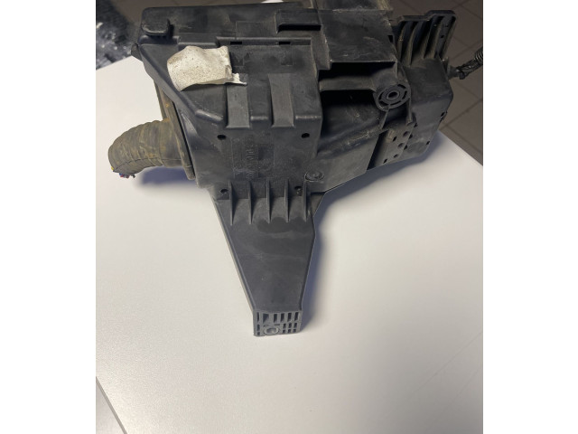 Pojistková skříňka 30797010 Volvo XC90 2011