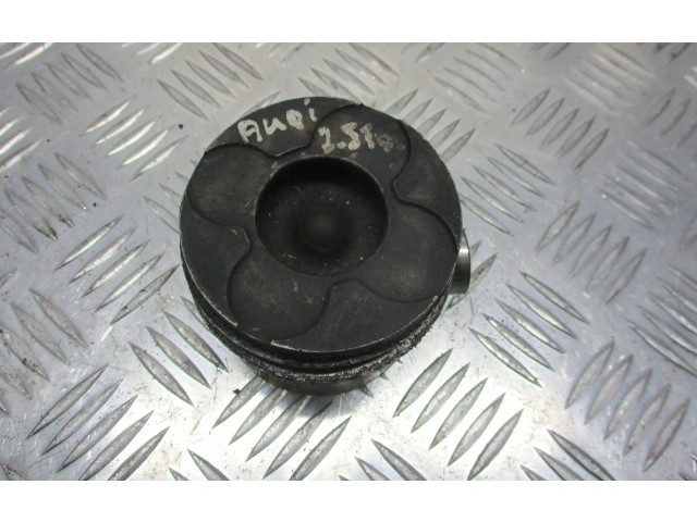 Поршень (поршни)    Audi A6 S6 C5 4B       