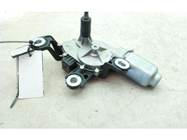 Моторчик заднего дворника 8U0955711A Audi Q3 8U