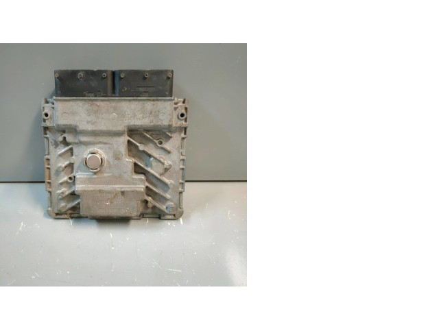 Řídící jednotka 06K907425B   Audi A3 S3 8V 2015