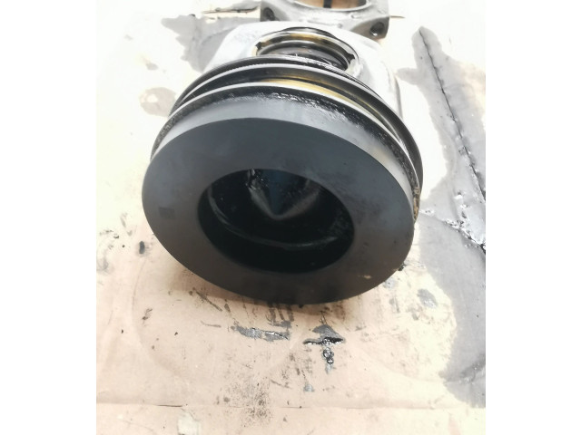 Поршень 8598757 BMW X3 G01