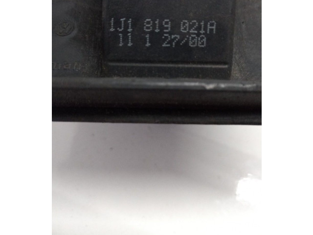 Вентилятор печки    1J1819021A   Audi A3 S3 8L