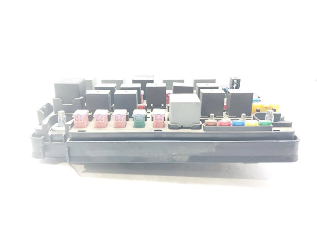 Блок предохранителей 8239031033 SsangYong Actyon sports I