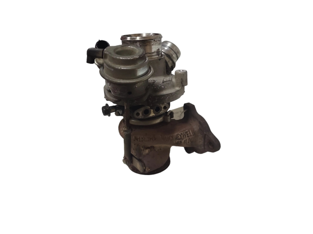 Turbodmychadlo Турбина 55583588, 8146982 Opel Astra K B16dth