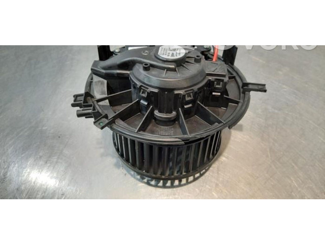 Вентилятор печки    5Q1819021E   Audi A3 S3 8V