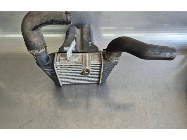 Интеркулер MN130321, A6390900414 Mitsubishi Colt