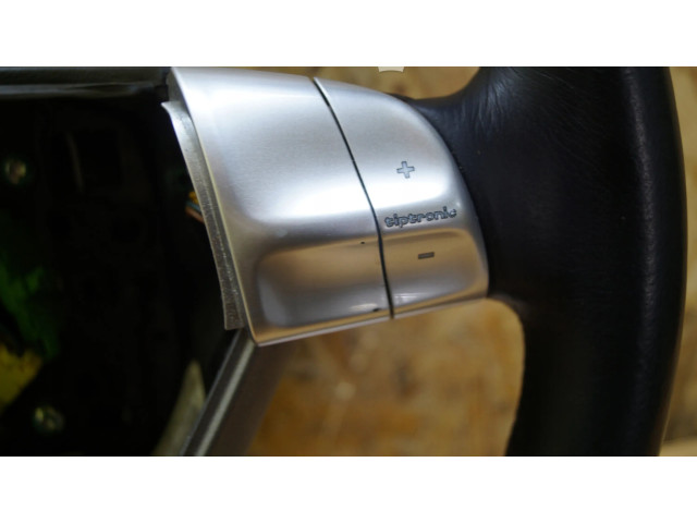 Volant Porsche 911 997 2004 99734780404
