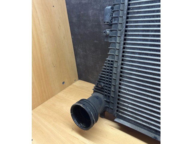 Интеркулер  1K0145803E, 1K0145803L   Volkswagen Touran I 