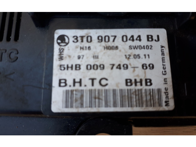 Блок управления климат-контролем 3T0907044BJ   Skoda Yeti (5L)