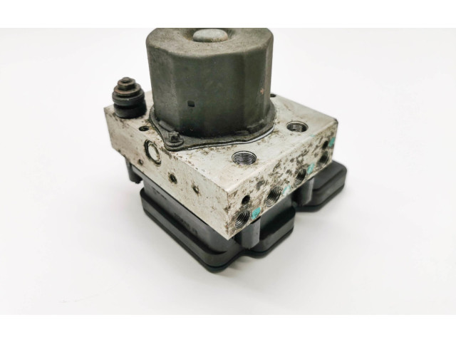 Блок АБС 1037797-00-D Tesla Model S 2012- года