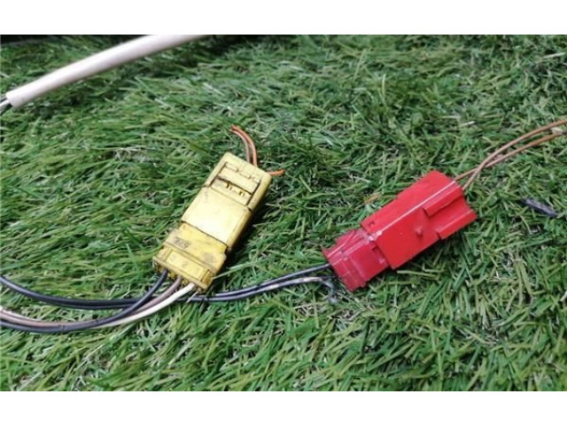 Зеркало (механическое)       Citroen Xantia   -  года   