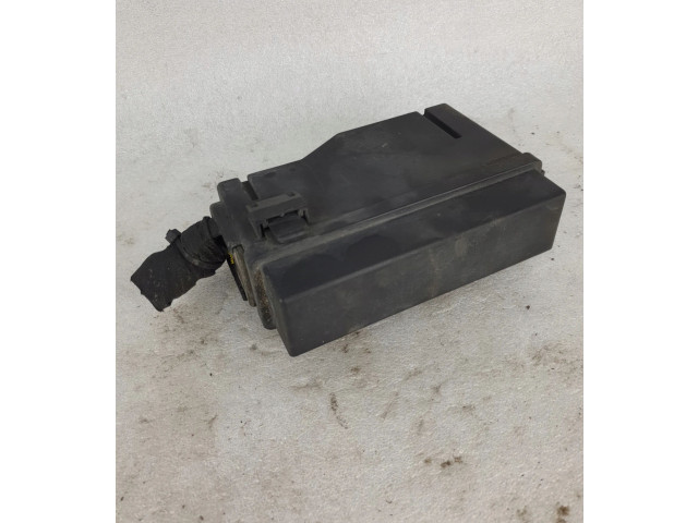 Блок предохранителей 12788777   Cadillac BLS    