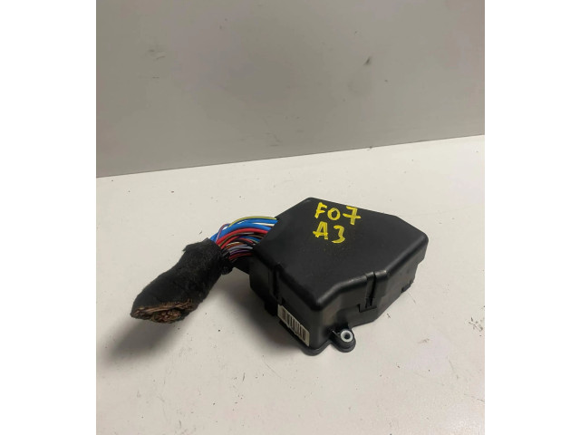 Блок предохранителей  8D1941824   Audi A3 S3 8L    