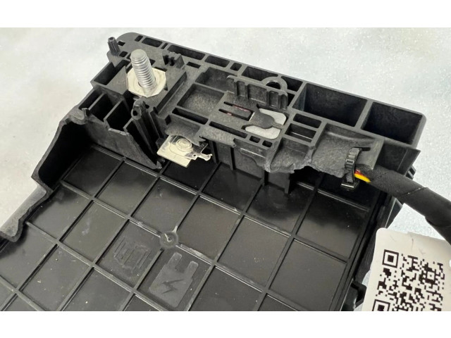   Pojistková skříňka MX6T14D068EBA, JX6T14A094AE   Ford Kuga III 2022