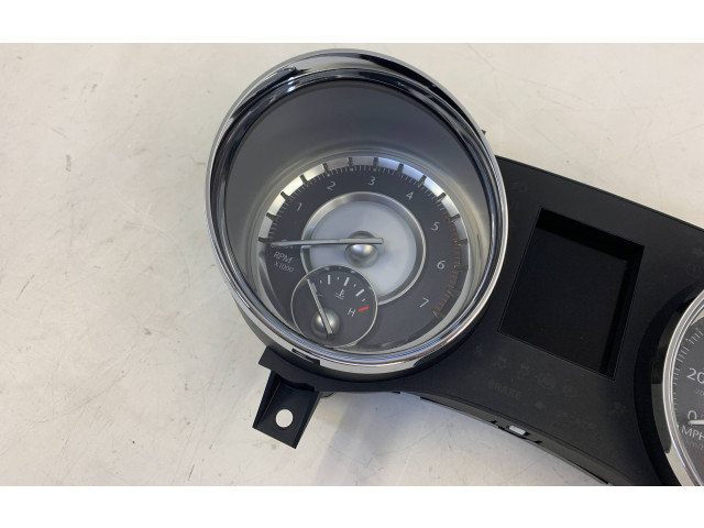 Панель приборов    Chrysler 300C       