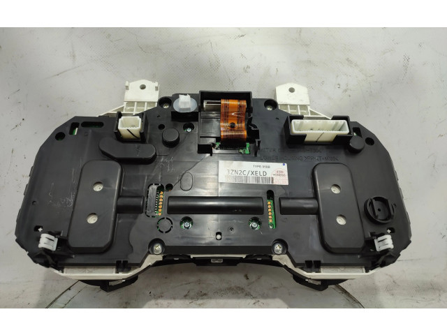 Přístrojová deska  Nissan Pulsar 2016   