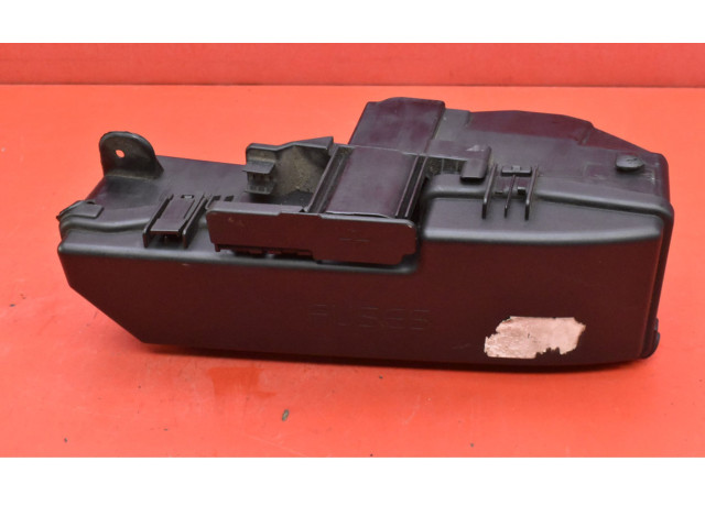 Блок предохранителей 9494210, 9494210 Volvo V70