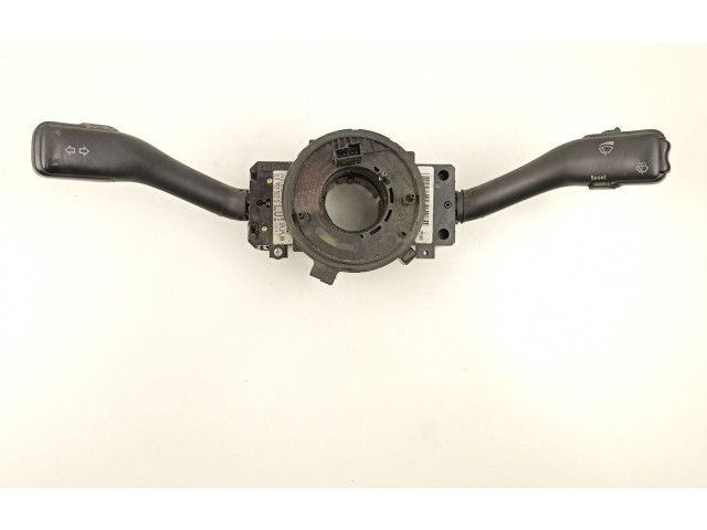 Ручка стеклоочистителей 4B0953503G, 8L0953513G   Volkswagen Passat Alltrack