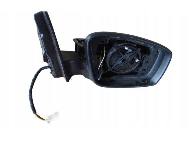 Зеркало электрическое Skoda Fabia Mk3 (NJ) 2015 - 2021 года