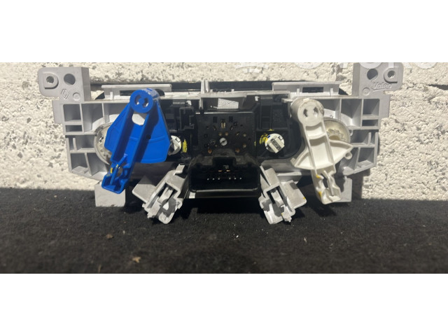 Блок управления климат-контролем 275106111R Dacia Logan II