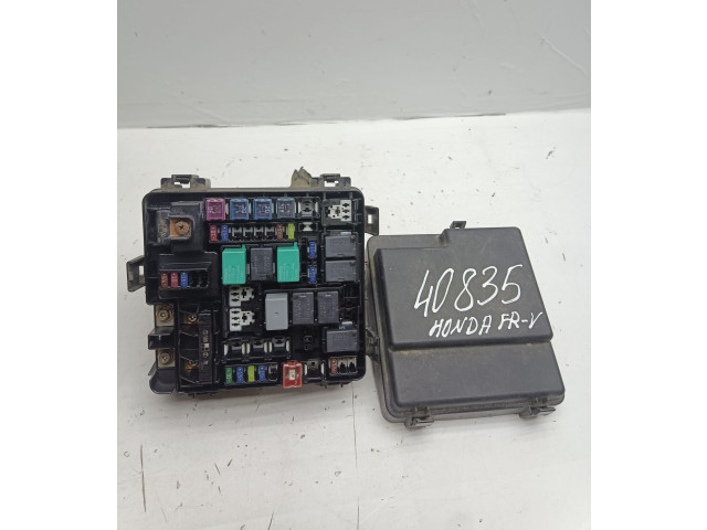 Блок предохранителей Honda FR-V