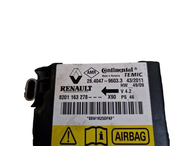 Блок подушек безопасности 8201163278, 28404796033   Dacia Logan I