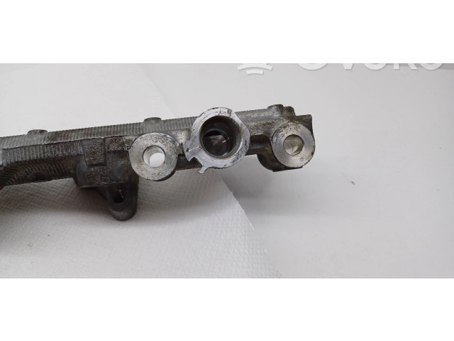 Топливная рампа Lexus IS 220D-250-350