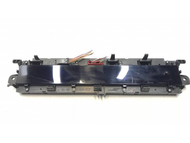 Панель приборов P8200704463A, K1670   Renault Scenic II -  Grand scenic II       