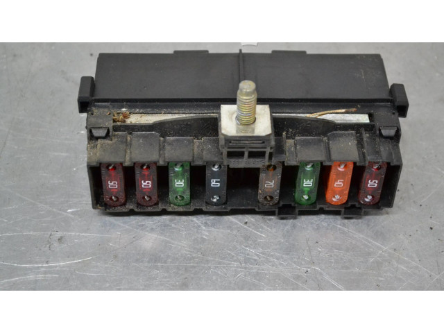 Блок предохранителей    Citroen C8    