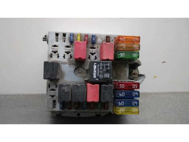 Pojistková skříňka Řídící jednotka BSM 46835597   Fiat Punto Evo 2004