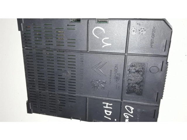 Блок предохранителей Citroen C4 I