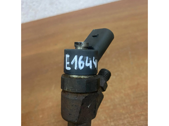 Vstřikovač E1644 Mercedes-Benz A W168 pro naftový motor 1.9