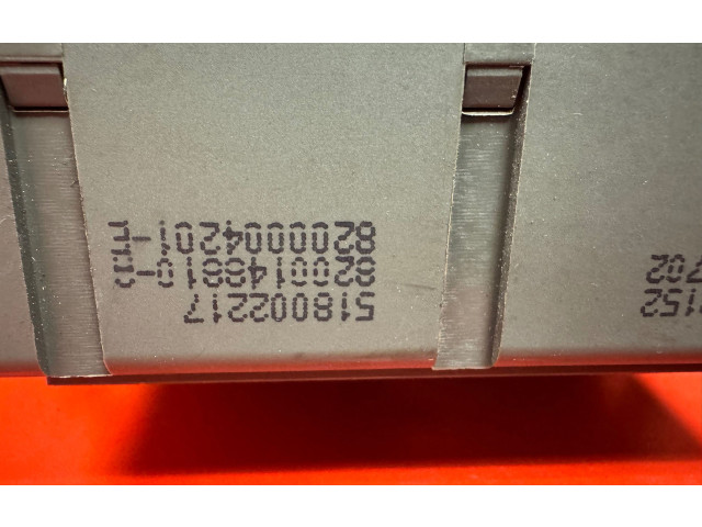 Pojistková skříňka 8200148810A, 8200004201E Renault Vel Satis 2004