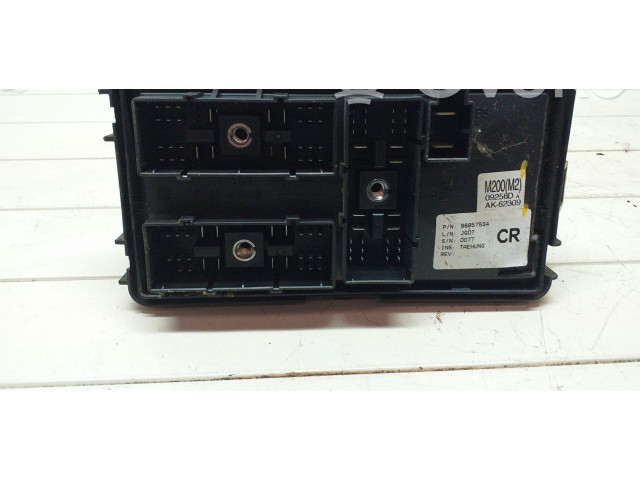 Блок предохранителей 96857534, 96857534 Chevrolet Matiz