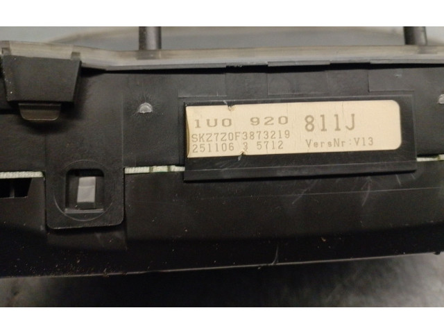 Панель приборов 1U0920811J, 110080146021 Skoda Octavia Mk2 (1Z)