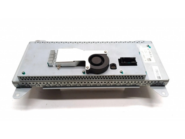 Панель приборов 1004788-00-C Tesla Model S