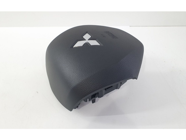 Подушка безопасности водителя 7030A702XA, 634399400 Mitsubishi Eclipse Cross