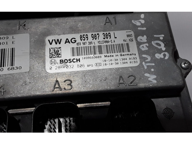 Zpětné zrcátko Volkswagen Touareg III 2018 059907309L